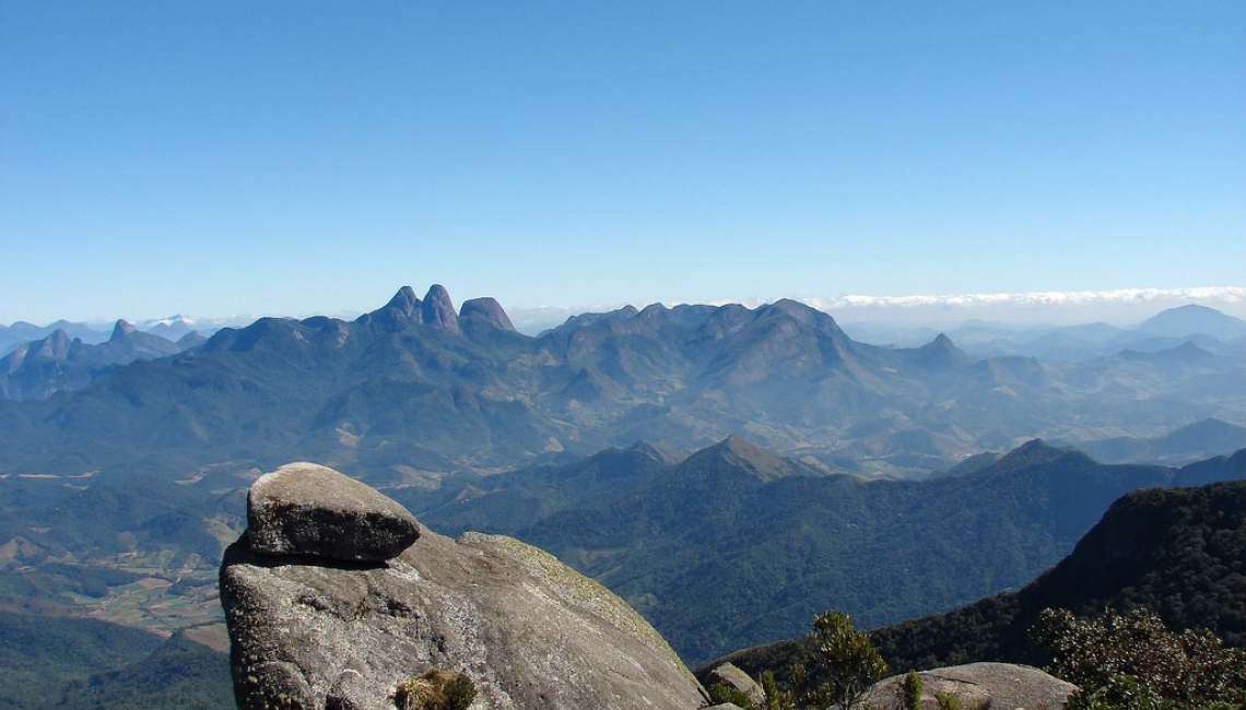 ** Cadastro para acesso de grupos ao Pico da Caledônia ** - Imagem: picodacaledonia.jpg